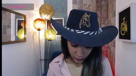 Snapshot of scarleet_miaa chatting on February 25, 2026, 3:21 pm Scaelet Mia online show from February 25, 2026, 3:21 pm