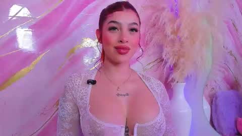scarleett jones online show from February 18, 2026, 10:17 pm