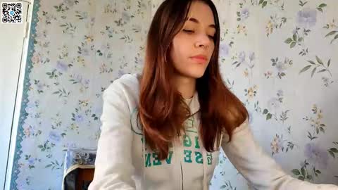 Kira online show from October 4, 2025, 8:12 am