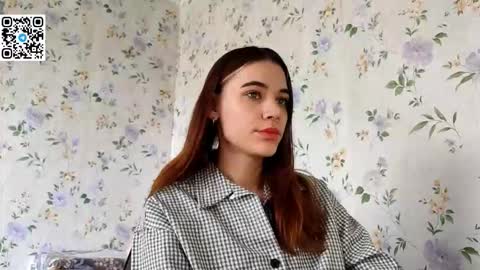 Kira online show from October 23, 2025, 8:35 am