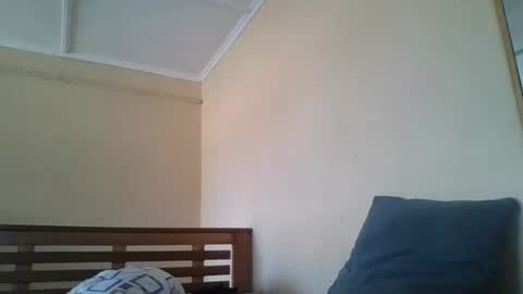 Snapshot of scarlet_25142359 chatting on October 20, 2025, 9:43 am scarlet_25142359 online show from October 20, 2025, 9:43 am