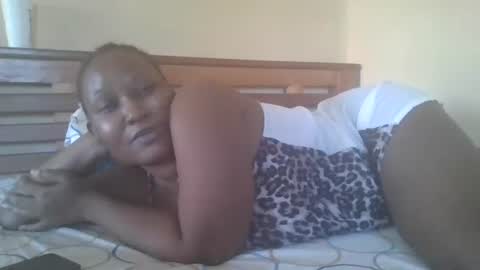 Snapshot of scarlet_25142359 chatting on November 8, 2025, 1:11 pm scarlet_25142359 online show from November 8, 2025, 1:11 pm