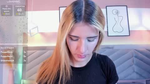scarlet__rossi online show from July 2, 2026, 3:23 am