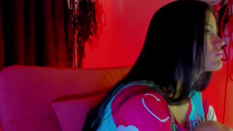 scarlet taylor kennedy online show from November 29, 2025, 9:40 pm