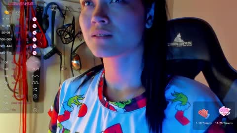 Snapshot of scarlet_kennedy98 chatting on April 15, 2026, 10:32 pm scarlet taylor kennedy online show from April 15, 2026, 10:32 pm