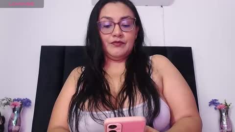 Scarlet Ray  online show from October 14, 2025, 11:33 am