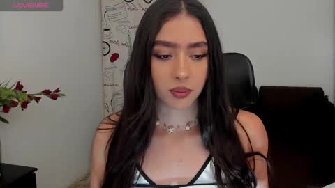 SCARLET online show from October 29, 2025, 4:04 am