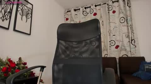 SCARLET online show from November 14, 2025, 2:21 am