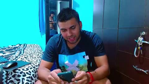 Snapshot of scarletandryan28 chatting on January 29, 2025, 8:14 pm ScarletandRyan28 online show from January 29, 2025, 8:14 pm