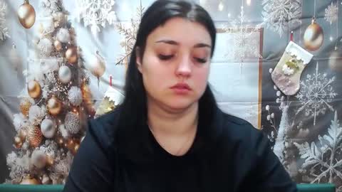 ScarletCargo online show from December 23, 2025, 6:11 am