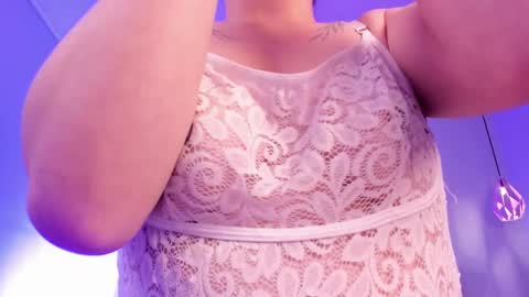 Scarlet  online show from October 6, 2025, 4:21 am