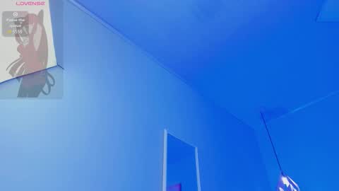 Scarlet  online show from March 3, 2026, 2:07 am