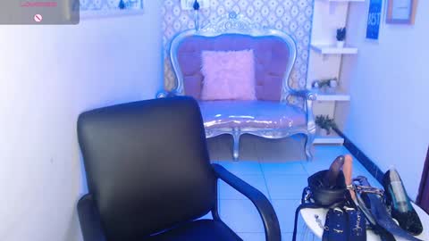 Scarleth online show from February 1, 2025, 9:11 am