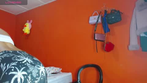 Scarleth online show from January 10, 2025, 6:28 pm