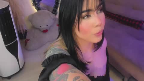 Scarleth... but not Scarleth Johansson. online show from December 15, 2024, 1:24 am