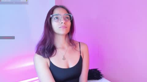 Snapshot of scarleth_red_ chatting on January 15, 2025, 12:04 pm I am Scarleth Check mi profile online show from January 15, 2025, 12:04 pm