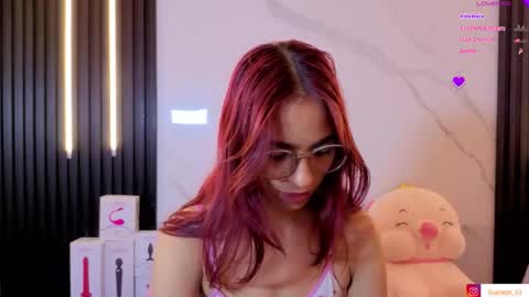 Snapshot of scarleth_red_ chatting on November 3, 2025, 12:06 pm I am Scarleth Check mi profile online show from November 3, 2025, 12:06 pm