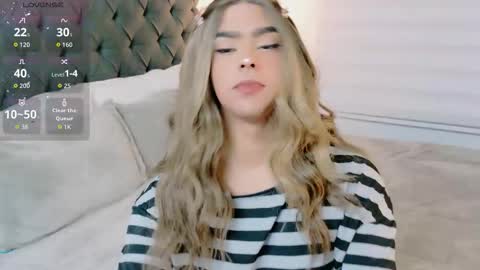 Snapshot of scarleth_sweety chatting on November 15, 2025, 2:42 am scarleth_sweety online show from November 15, 2025, 2:42 am