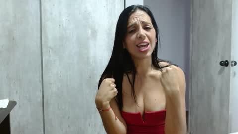 Snapshot of scarleth_xue chatting on January 9, 2025, 9:05 pm Scarleth online show from January 9, 2025, 9:05 pm