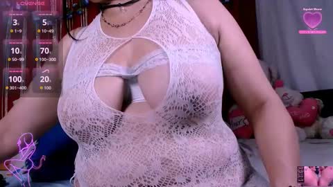 Snapshot of scarlethh_hott chatting on October 23, 2025, 9:52 am scarlethh hott online show from October 23, 2025, 9:52 am