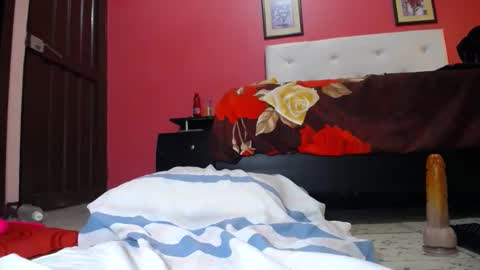 Snapshot of scarlethot4ux chatting on February 13, 2025, 6:16 pm candy monrroy online show from February 13, 2025, 6:16 pm