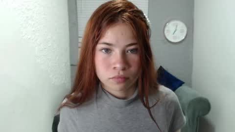 scarlethsexy69 online show from October 6, 2025, 12:24 pm