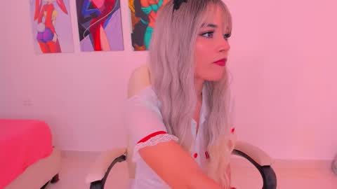 Scarletliz online show from October 16, 2025, 3:02 pm