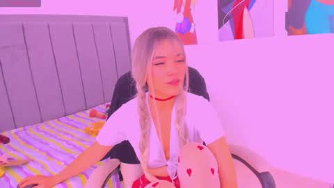 Scarletliz online show from November 13, 2025, 2:27 pm