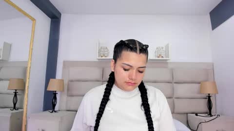 Scarlet online show from October 18, 2025, 11:55 am