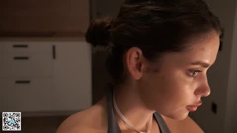 Scarlet online show from March 17, 2026, 8:23 pm