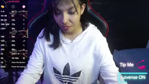 Snapshot of scarletqueen_bj chatting on July 17, 2026, 6:13 pm scarletqueen_bj online show from July 17, 2026, 6:13 pm
