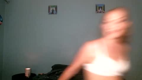 Scarlet Satine online show from March 31, 2026, 10:59 am