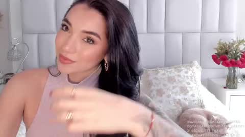 Snapshot of scarlett__baker11 chatting on February 18, 2025, 6:15 pm juli online show from February 18, 2025, 6:15 pm