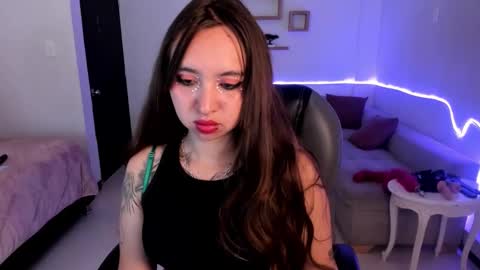 Scarlett online show from October 29, 2025, 12:07 pm