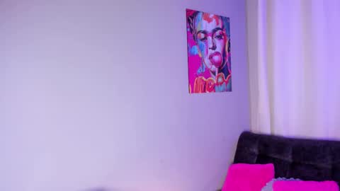 scarlett__durand online show from October 18, 2025, 12:06 pm