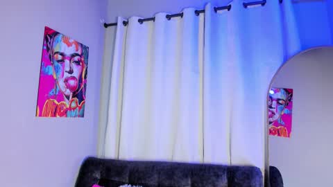 scarlett__durand online show from October 24, 2025, 11:39 am