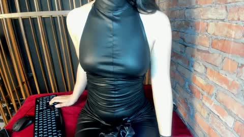 Snapshot of scarlett__fox__ chatting on December 30, 2024, 11:26 am SCARLETT FOX online show from December 30, 2024, 11:26 am