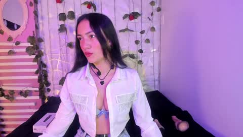 Snapshot of scarlett__fox__ chatting on February 1, 2025, 7:23 pm SCARLETT FOX online show from February 1, 2025, 7:23 pm
