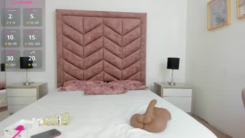 scarlett__noir online show from June 22, 2026, 6:38 pm