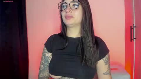 Snapshot of scarlett_collins_ chatting on June 22, 2026, 1:52 pm SCARLETT COLLINS online show from June 22, 2026, 1:52 pm