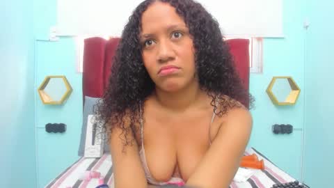 Snapshot of scarlett_fox20 chatting on December 16, 2025, 1:38 pm scarlett_fox20 online show from December 16, 2025, 1:38 pm