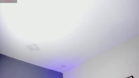 Scarlett Johs online show from October 14, 2025, 11:22 am