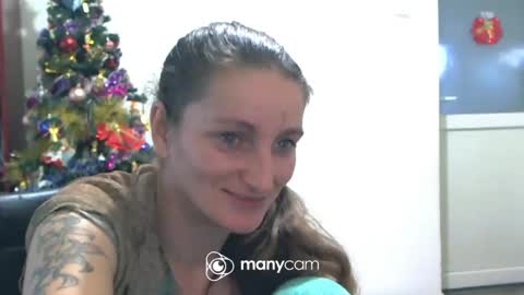 Snapshot of scarlett_queen01 chatting on January 9, 2025, 6:38 am scarlett_queen01 online show from January 9, 2025, 6:38 am