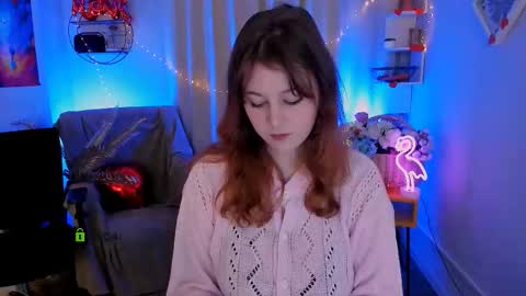 Snapshot of scarlett_silence_ chatting on February 19, 2026, 9:00 pm Scarlett online show from February 19, 2026, 9:00 pm