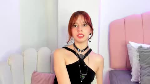 Snapshot of scarlett_smith_3 chatting on November 19, 2025, 2:55 am scarlett smith 3 online show from November 19, 2025, 2:55 am