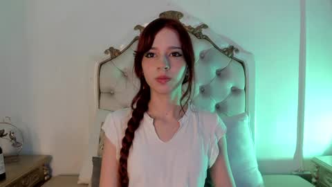 scarlett smith 3 online show from April 2, 2026, 2:31 am