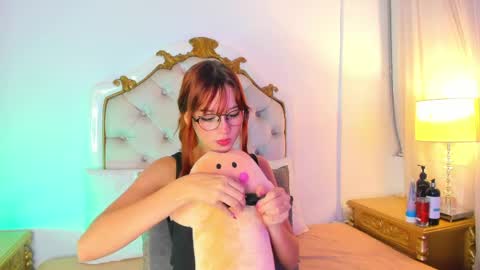 scarlett smith 3 online show from June 6, 2026, 2:05 am
