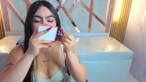 Scarlett online show from October 6, 2025, 12:46 pm