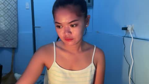 Snapshot of scarlett_snow0 chatting on September 10, 2025, 12:10 am Scarlett online show from September 10, 2025, 12:10 am