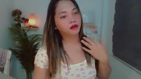 Snapshot of scarlett_sofia69 chatting on September 20, 2025, 11:22 am online show from September 20, 2025, 11:22 am
